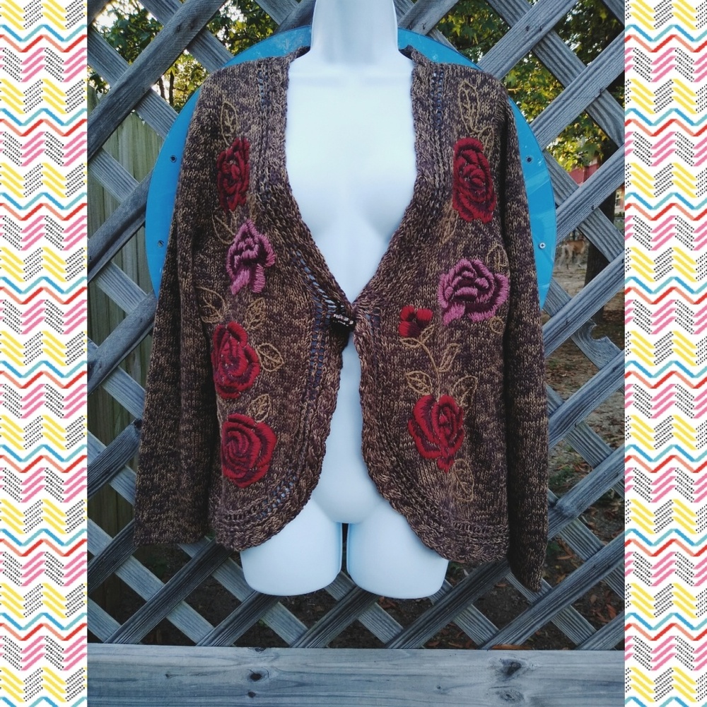 TIMBERLEA "Sample" cardigan with roses